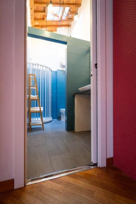 22 Home - Parcheggio Privato - Accogliente - Collegamento Sardegna E Corsica 리보르노 외부 사진